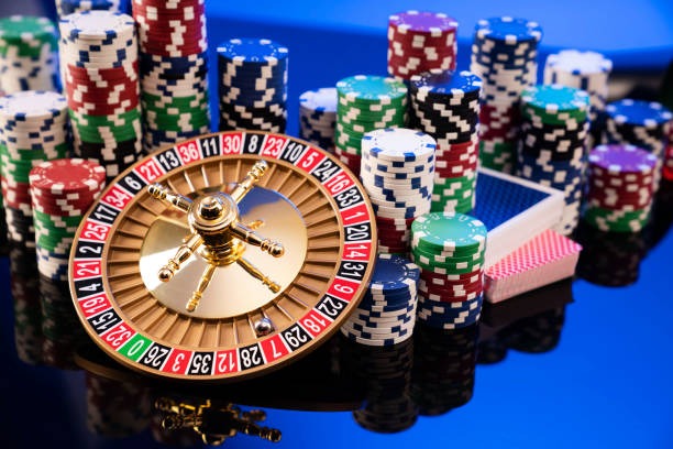 soqi88 roulette table with spinning wheel